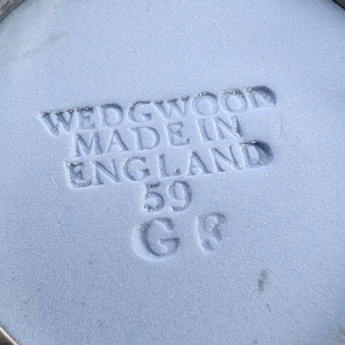 1958 British Vintage Wedgwood Sterling Silver & Jasperware Round Brooch